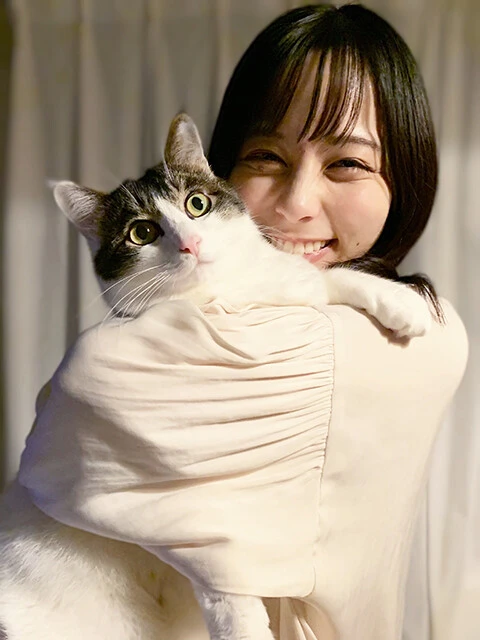 山本キャスターと愛猫のバレンティン