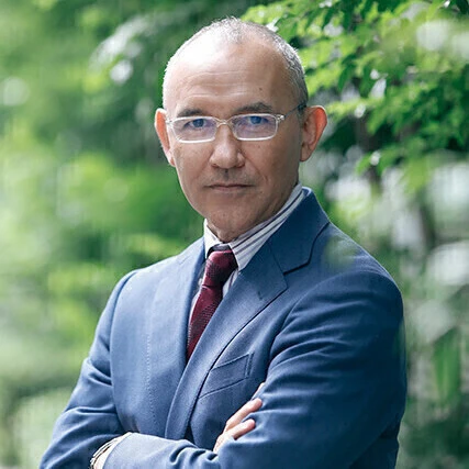 成績不振、監督交代、イニエスタの故障。神戸の激動の今シーズンを宮澤ミシェルが語る