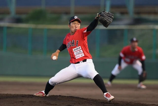 高知時代の石井大智(高知ファイティングドッグス提供)