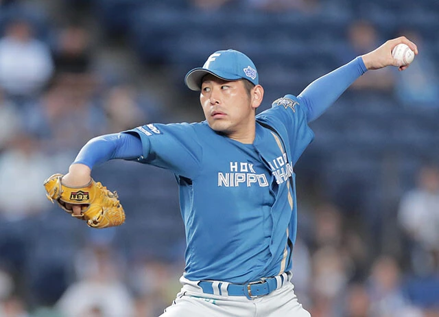 地味ながら安定した投球がウリの日本ハム・加藤貴之は今オフ国内FA市場の目玉のひとり。巨人が有力といわれているが複数球団による争奪戦になる可能性も