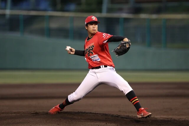 高知時代の藤井皓哉(高知ファイティングドッグス提供)