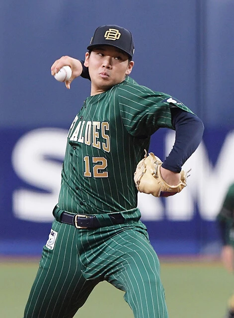 オリックスの山下は腰の故障で8月末に離脱も、先発として9勝3敗。新人王の最有力候補として名が挙がっている