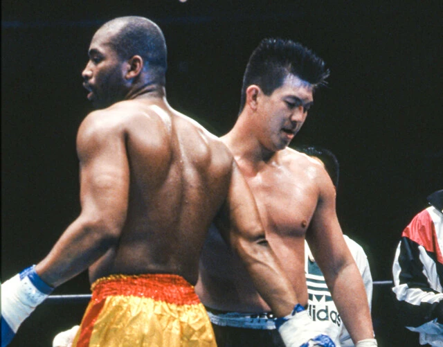 8年間無敗のモーリス・スミスvs日本のエース佐竹雅昭の「ミックスルールマッチ」はまさかの結末に!【1993年の格闘技ビッグバン!】