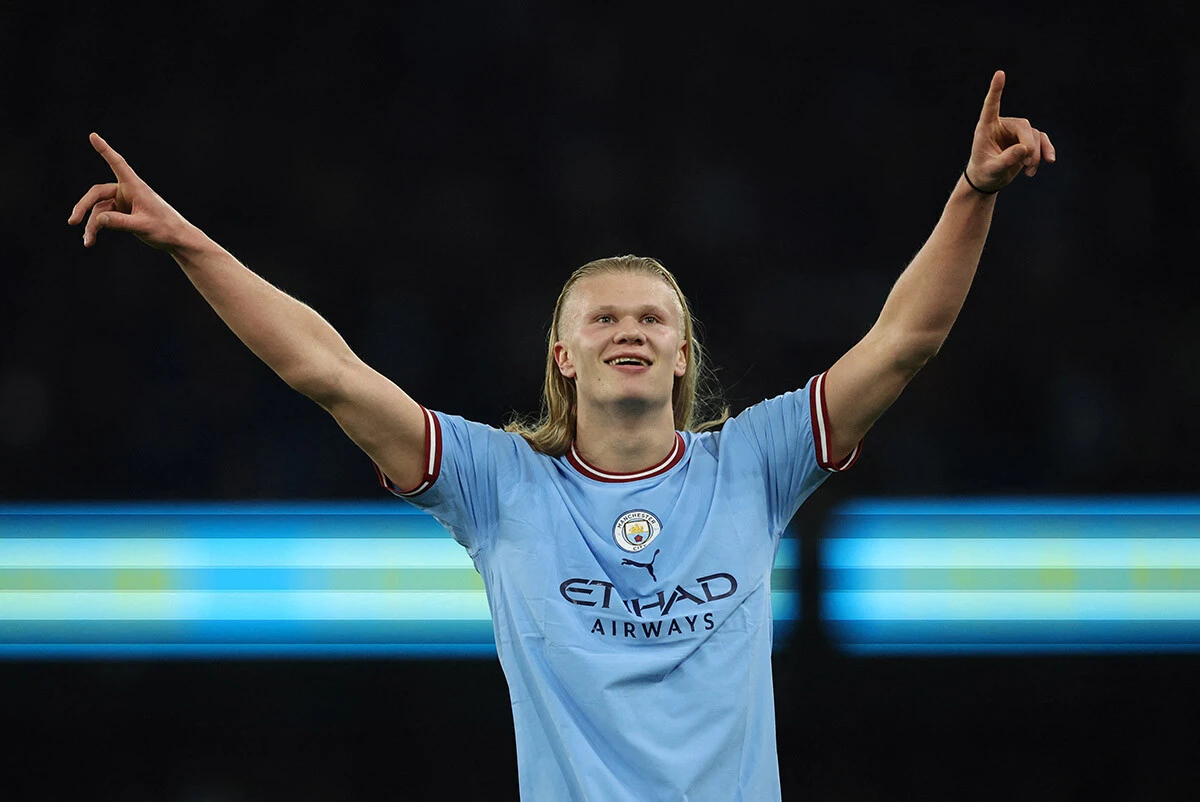 マンCを牽引する22歳のエース、ハーランド。 身長194㎝の長身ながらスピードもある点取り屋は、ここまでCLで12得点とランキングトップ