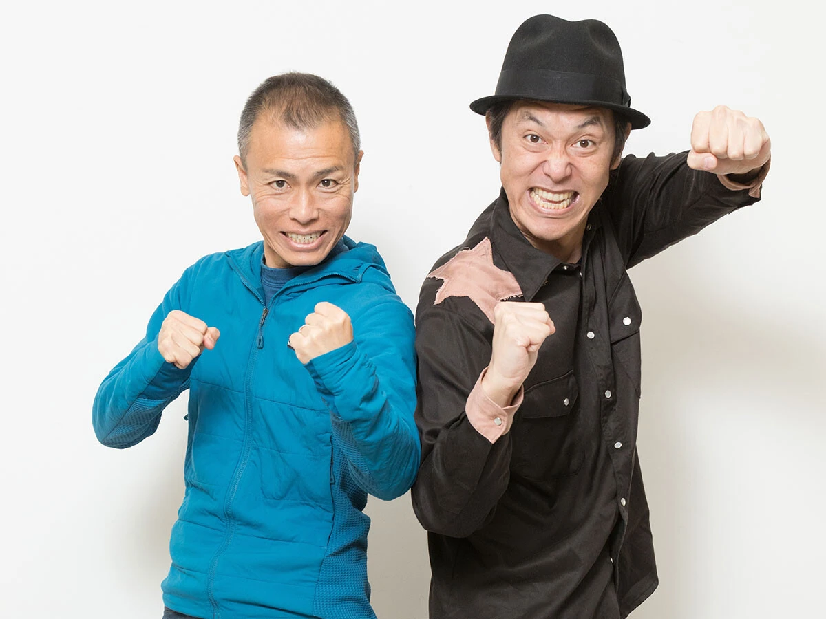 58万馬券的中！　東スポ名物記者・虎石 晃氏（左）、72万円払い戻し！　馬券師ピン芸人・キャプテン渡辺氏