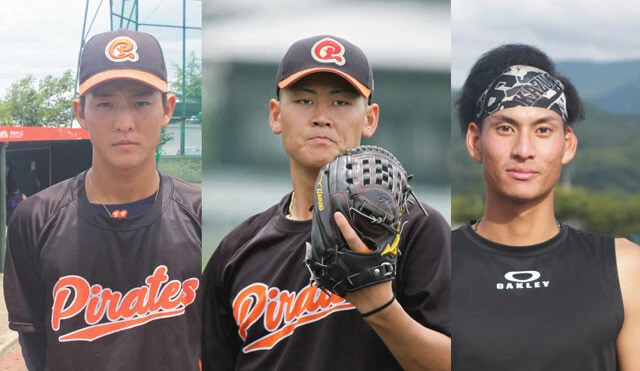 愛媛でドラフト指名を待つ宇都宮（左）、山田（中）、羽野（右）