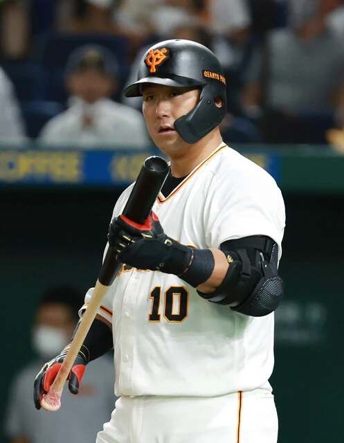 中田 翔 契約解除で巨人を退団した中田。経験豊富な「右の大砲」が老け込むにはまだ早い