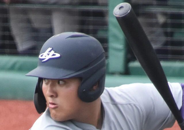 高校通算130本塁打の佐々木麟太郎は、花巻東時代の大谷翔平と同じ「未完成」の大器