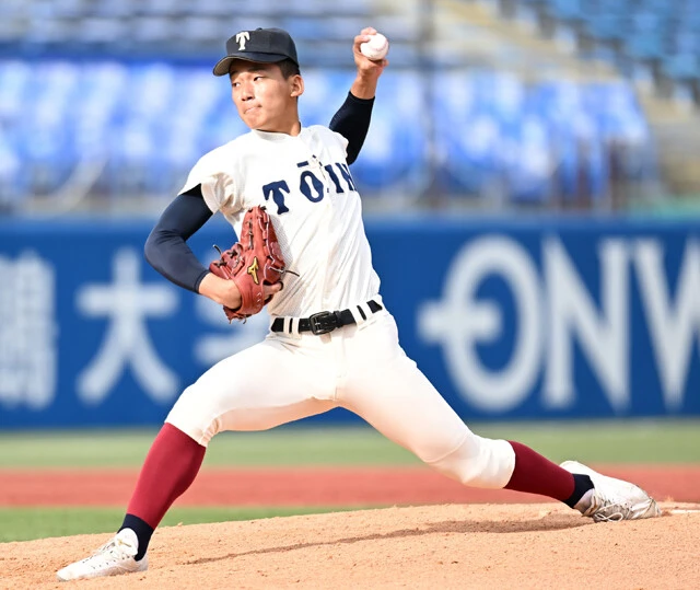 前田悠伍（大阪桐蔭）　切れ味抜群のストレートや変化球もハイレベル