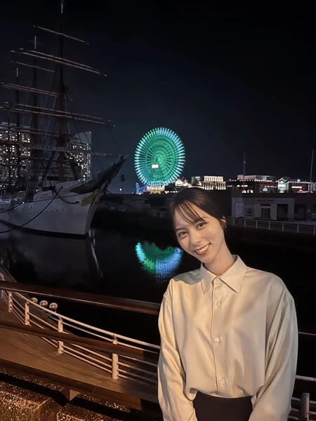 先日、地元の横浜に帰ったときの1枚。涼しくなってきましたね。