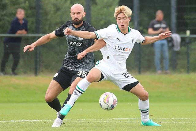 神村学園高時代から注目されていた福田。ボルシアMGではトップチームの練習にも参加している