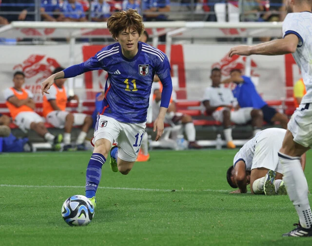 久しぶりの招集となった古橋はエルサルバドル戦でゴール。ペルー戦ではスタメンに