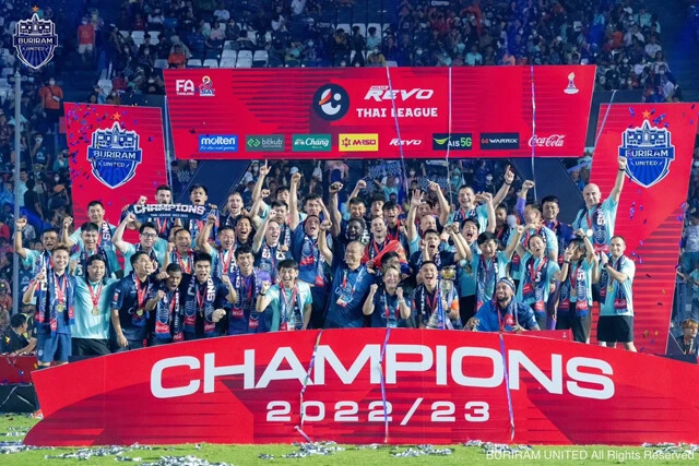 選手たちに足りなかった、チーム戦術の理解を徹底したことでつかんだ栄光。その手腕が評価され、タイ代表監督のオファーもあったという