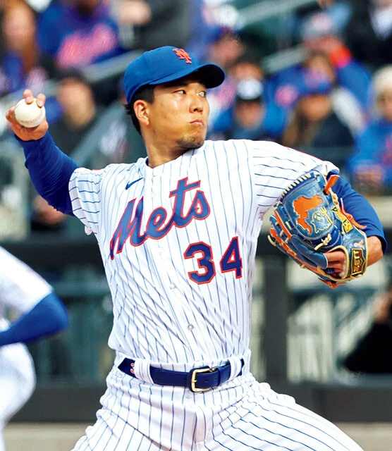 千賀滉大。ショーウォルター監督は「ゴースト・フォーク」の威力を認めつつも、他球種の割合を増やすことを求めている。いずれ「お化け(ゴースト)が出ると見せかけて、出ない投法」も可能に?