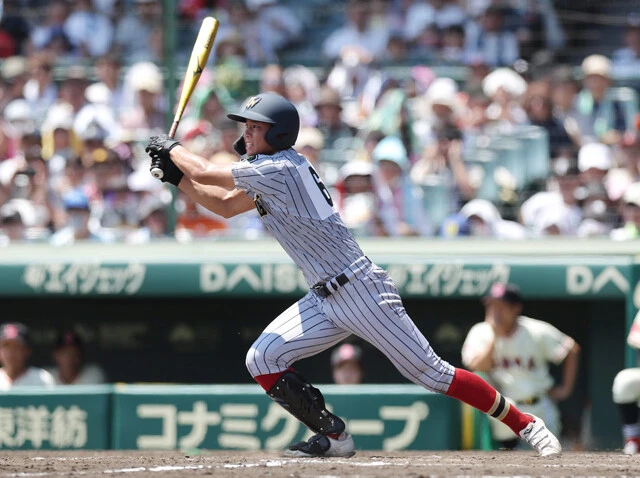 横山聖哉(上田西・長野) この夏、評価が急上昇。惜しくも1回戦で敗退したが将来に期待