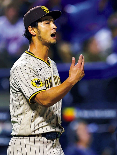 ダルビッシュ有。シーズン初登板から徐々に調子を上げ、3度目の先発では負け投手にこそなったものの7回12奪三振1失点と抜群の内容。もう心配はなさそうだ