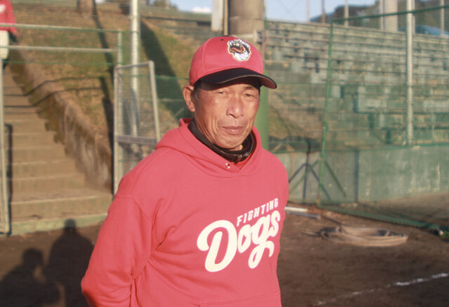 黙々とトンボをかける「南海ホークス最後のドラ１」。吉田豊彦はなぜ、独立リーグ高知にいるのか？【元NPB戦士の独立リーグ奮闘記】