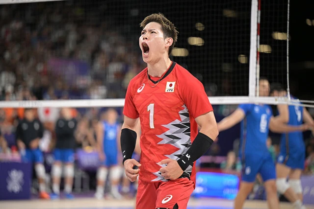 得点を決めるたびに雄たけびを上げ、チームを盛り上げた西田有志。豪快なプレーだけでなく、技量も高い