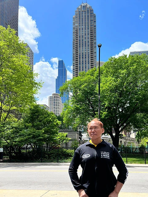 かつて日本のテレビ番組で「メキシコで有名な日本人8位」に選ばれたこともあるOKUMURA