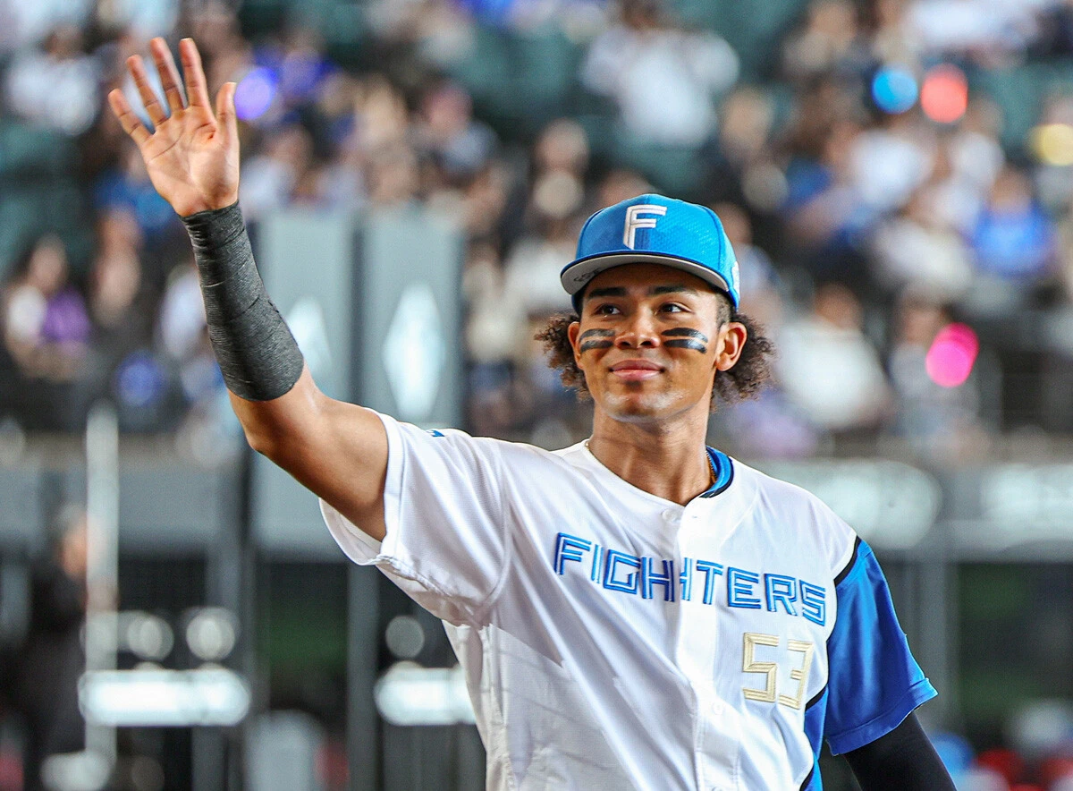 交流戦歴代1位となる打率.438を記録。28安打、出塁率.471も交流戦1位、13打点は3位タイ、3本塁打は5位タイ。現役ドラフト経験者のMVP受賞は初めて