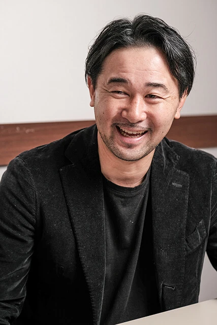 山中慎介 1982年生まれ、滋賀県出身。2011年11月にWBC世界バンタム級王座を獲得。以来5年9ヵ月にわたり同王座を保持し、日本男子歴代2位となる12連続防衛を達成。18年に引退。プロ戦績31戦27勝(19KO)2敗2分け