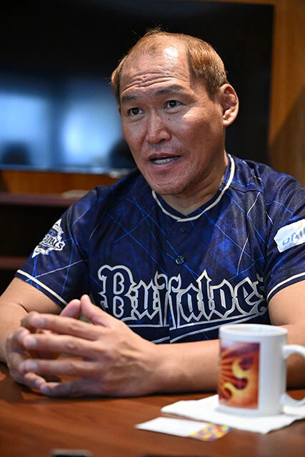 今年の大晦日でレスラー人生30周年を迎えるOKUMURA。「オンリーワンになれないからこそ、一日一歩、コツコツやるしかなかった」と語る