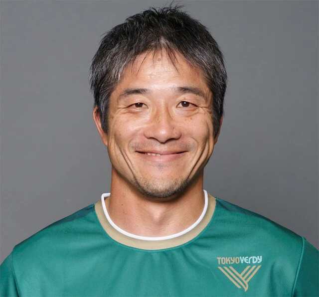 木下典明　1982年生まれ、大阪府出身。東京ヴェルディフラッグフットボールチーム所属。立命館大学時代に「全日本大学アメリカンフットボール選手権」「アメリカンフットボール日本選手権」優勝を経験。大学卒業後はNFLヨーロッパの「アムステルダム・アドミラルズ」に入団。2009年にアメリカンフットボール日本代表に選出。2011年にXリーグの「オービックシーガルズ」に所属し、2023年に引退