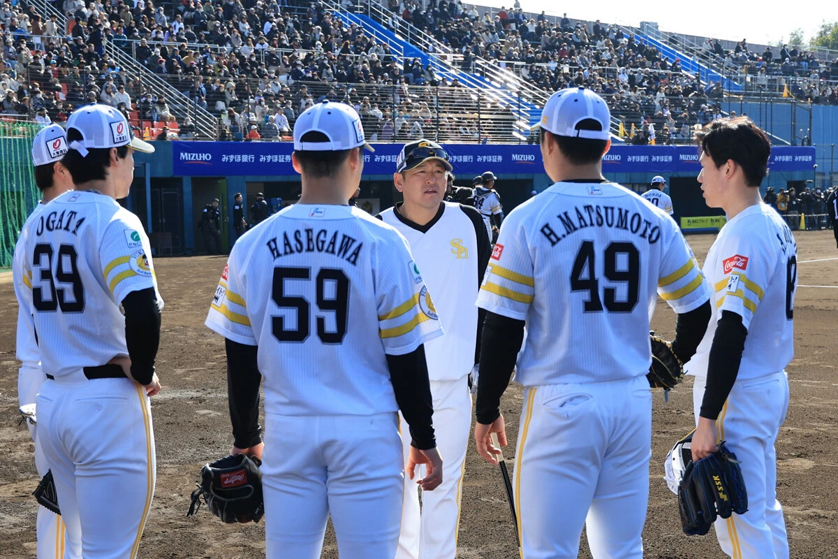 ホークス優勝のカギは〝先発で60勝〟！ 　ソフトバンク倉野信次コーチ×お股ニキを唸らせた、阪神とレンジャーズに共通する「名将の勝負勘」【後編】