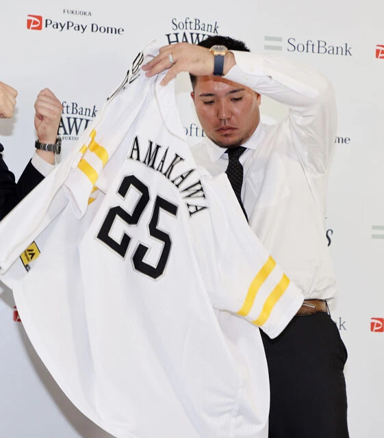 昨季は不本意な形でシーズンを棒に振った山川。新天地では早速、本塁打を量産している