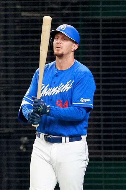 ディカーソン［中日］33歳／アメリカ／前所属：米独立リーグ／外野手／左投左打／【年俸】7000万円／主砲として期待されるも日本人投手に合わず、早くも立浪和義監督が打撃改造。『ドラゴンボール』ファンで、鳥山明先生の急逝に「とても悲しい」【評価：D】