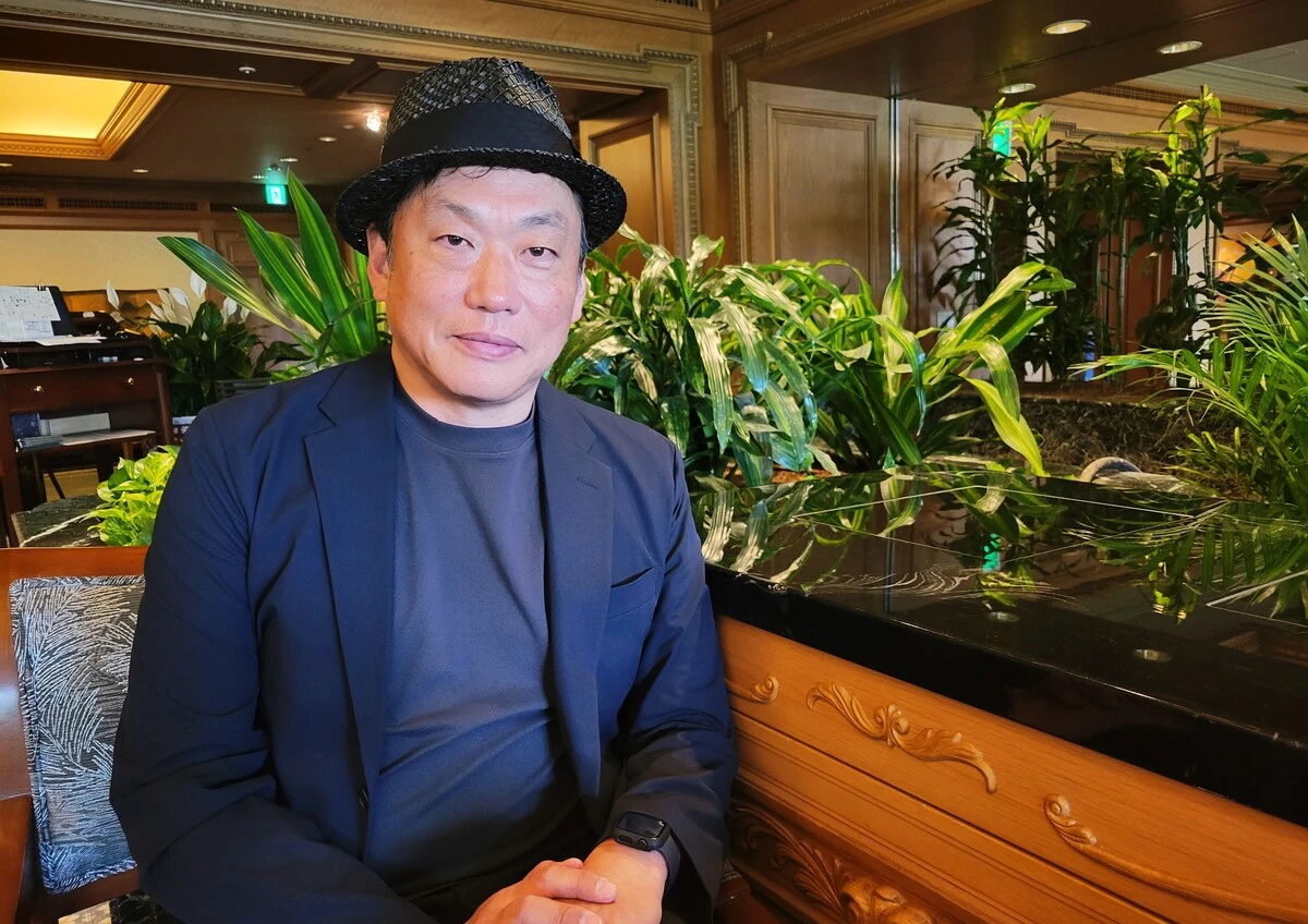 『横浜フリューゲルスはなぜ消滅しなければならなかったのか』の著者で、ノンフィクション作家の田崎健太氏