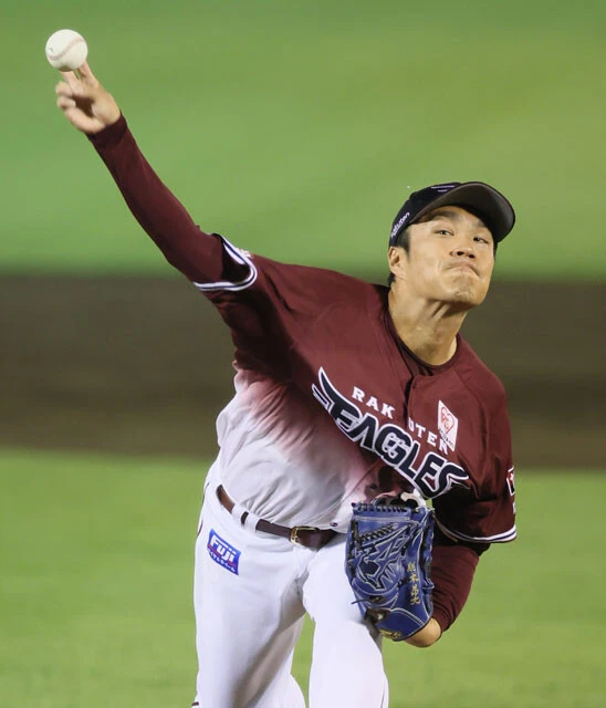 8試合連続2桁奪三振のNPB記録を持つ則本。今季は先発から抑えに転向し、フル回転を誓う