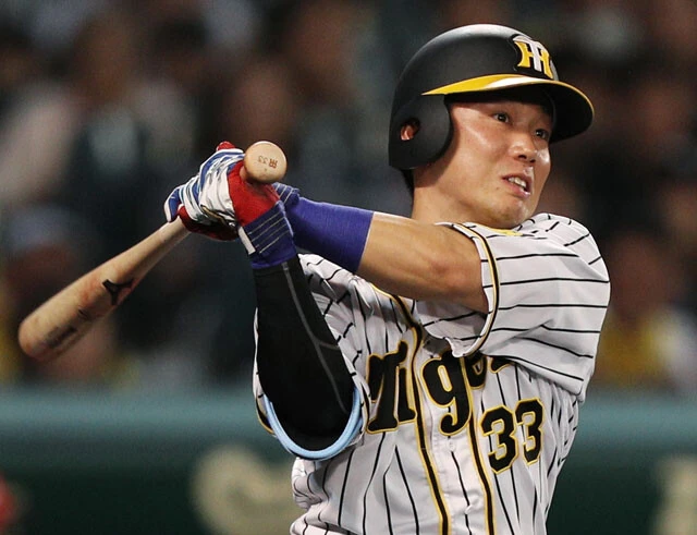 糸原健斗（写真：時事）