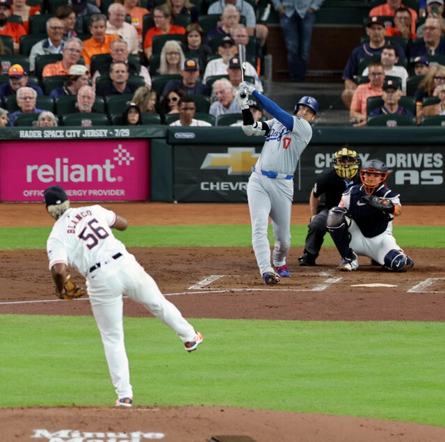 日本時間7月28日のアストロズ戦で放った今季32号は飛距離135mを記録。大谷本人も「打った感覚は今までの中でもトップ」と語るほどの一発だった