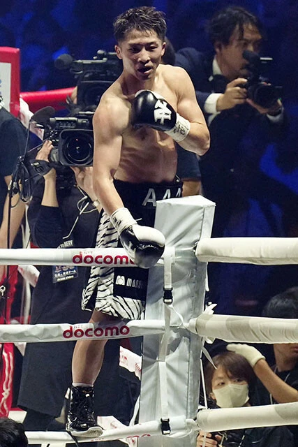 挑戦者ネリを完膚なきまでに叩きのめした井上だが、1ラウンドに喫したボクサー人生初のダウンは、今後の防衛ロードでどんな意味を持つのか?