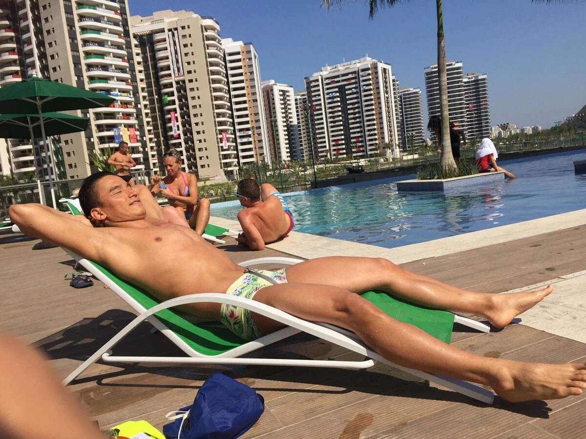 松田にとって最後の五輪となった2016年リオデジャネイロ大会のときの選手村での写真。初めての五輪だったアテネ大会(2004年)は「部屋と食堂と競技会場しか行かなかった」松田だったが、そのときの反省を生かしてその後の五輪ではできる限り選手村内や競技場、その周辺を散策してリラックスできるように努めたと語る