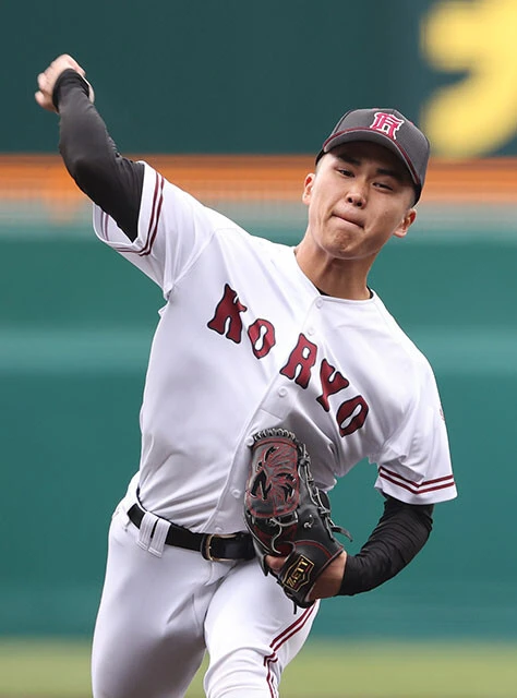 高尾 響(たかお・ひびき)広陵・広島/2年生の春から数えて4回目の甲子園のマウンドを踏む好右腕