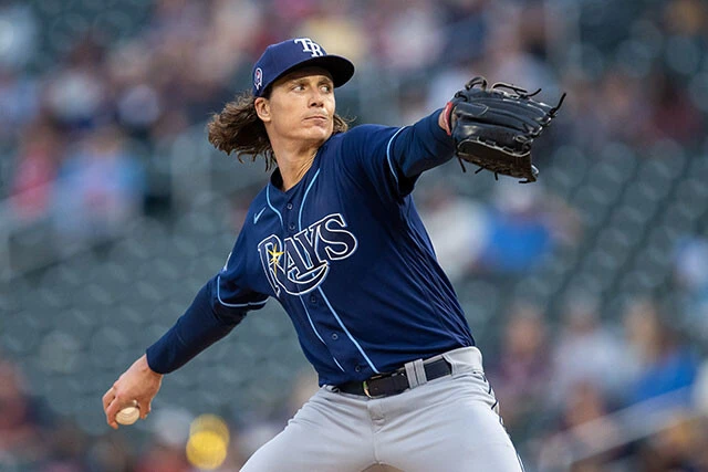 レイズからトレードで加入したグラスノー。昨季、自己最多の10勝を挙げた右腕は先発ローテの一角と目される