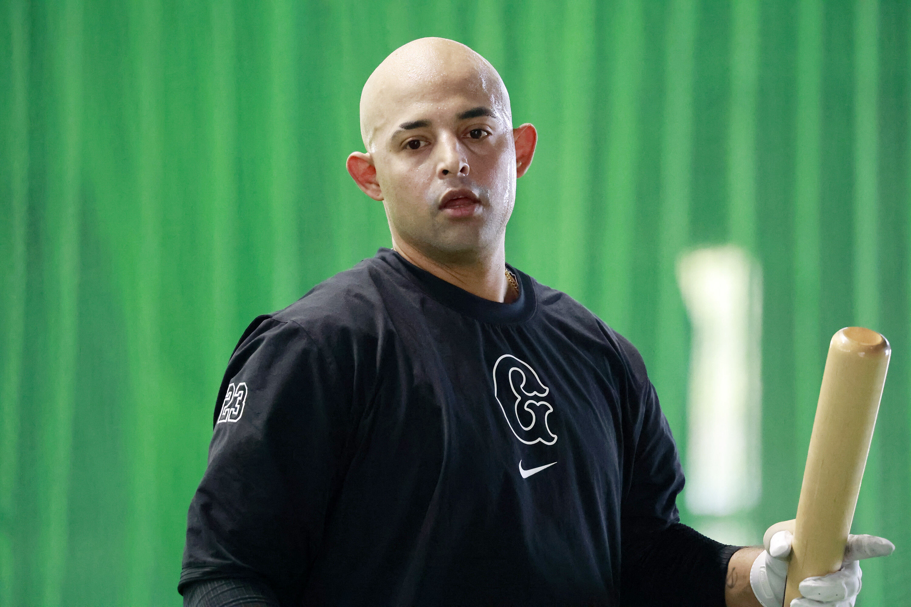 メジャーでの実績は言うことなしだった巨人・オドーアだが、オープン戦では絶不調。そして開幕直前に「2軍調整はどうしてもイヤだ」とまさかの退団……