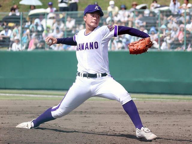 吉田大輝(よしだ・たいき)金足農・秋田/2018年に"金農旋風"を起こした吉田輝星の弟。2年生にしてエースを担う