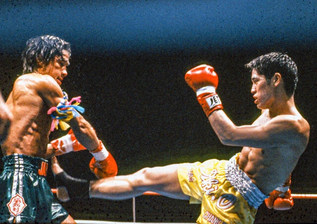 96年3月24日、元全日本キックフェザー級王者の前田憲作に勝利した小野寺