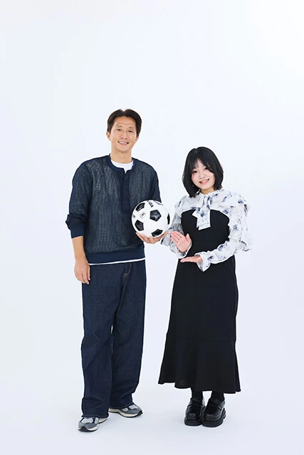 対談した鈴原すず(右)と福西崇史(左)