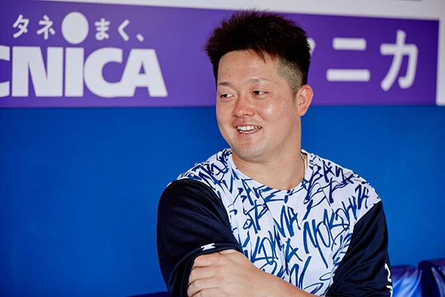 幼い頃から、人の輪に入ってこられずポツンとしている子にも声をかけ、大勢を巻き込んで遊ぶのが好きだったと語る牧。そんな〝主将気質〟の彼が目指す選手像は、「長く選手生活を続けたい。年齢とともに衰退せずに、常に前年の自分を超える自分でいたい」