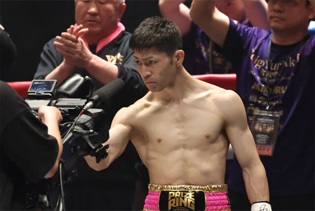 【WBA＆WBC世界フライ級王座統一3.13決戦】拳四朗の苦戦を予感させた「孤高のボクサー」ユーリ阿久井の蒼き炎（12回連載／第3回）