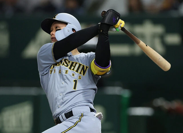 首位打者争いでリーグトップを走る阪神・森下。このふたりがどっしりと中軸に座る打線は破壊力抜群だ