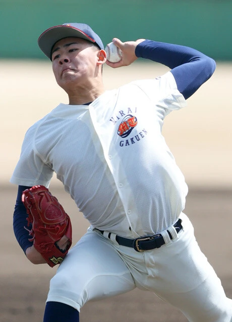 江藤 蓮(未来富山) 高校日本代表候補。スカウトも熱心に追いかけるほど高い資質を秘めている