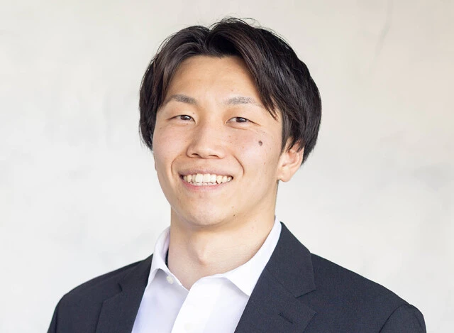 市民プールで泳ぎながら世界水泳の日本代表入り。異例の"サラリーマンスイマー"栁沢駿成を直撃！