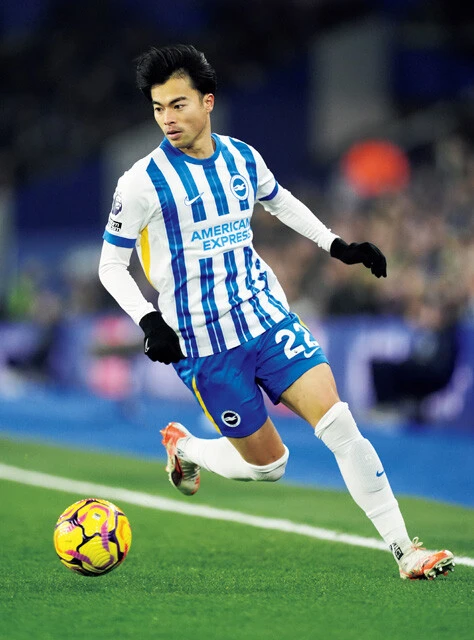 三笘 薫　ブライトン→バイエルン？　「本拠地がハイブリッド芝のバイエルンは、今季ケガ人が続出。腰に問題を抱える三笘選手にはあまりオススメできない」（ミムラ氏）