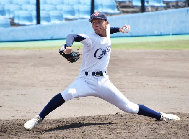 高部 陸(聖隷クリストファー/静岡) 強烈なバックスピンがかかった快速球は一見の価値あり