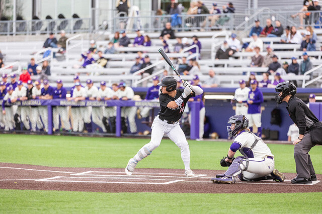 今夏から名門ジョージア大に転学。150キロ超の豪腕に加え、パワフルな打撃も持ち味